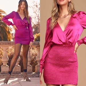 🆕 Lulu’s Magenta Satin Smocked Mini Dress